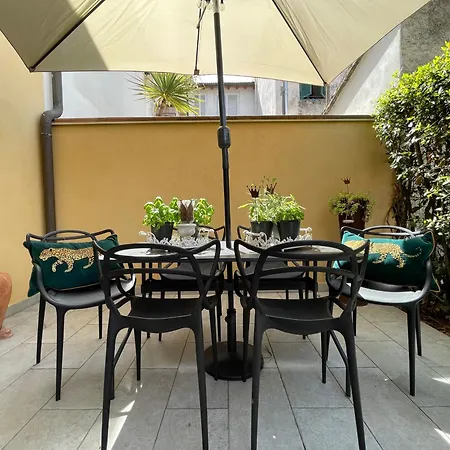 Design Close Beach Garden & Private Parking Viareggio