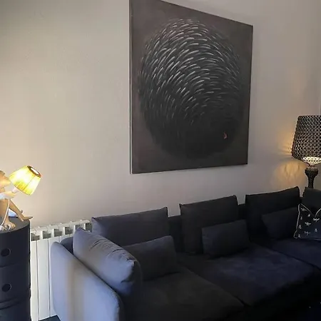 아파트 Design Close Beach Garden & Private Parking
